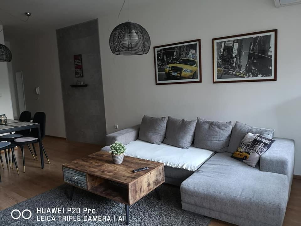 Sea Garden Apartment Idm ヴァルナ エクステリア 写真