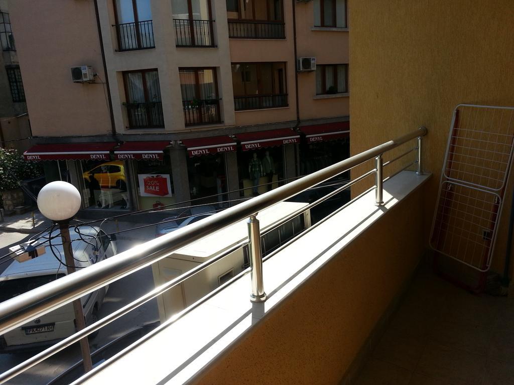 Sea Garden Apartment Idm ヴァルナ エクステリア 写真
